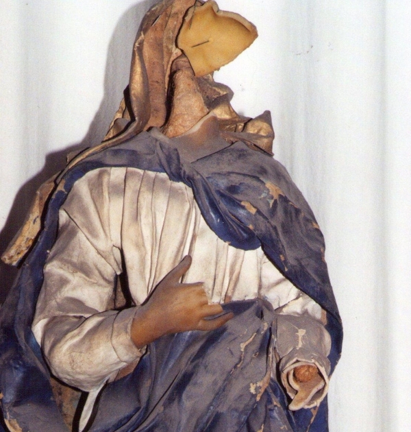 statua madonna immacolata pre restauro